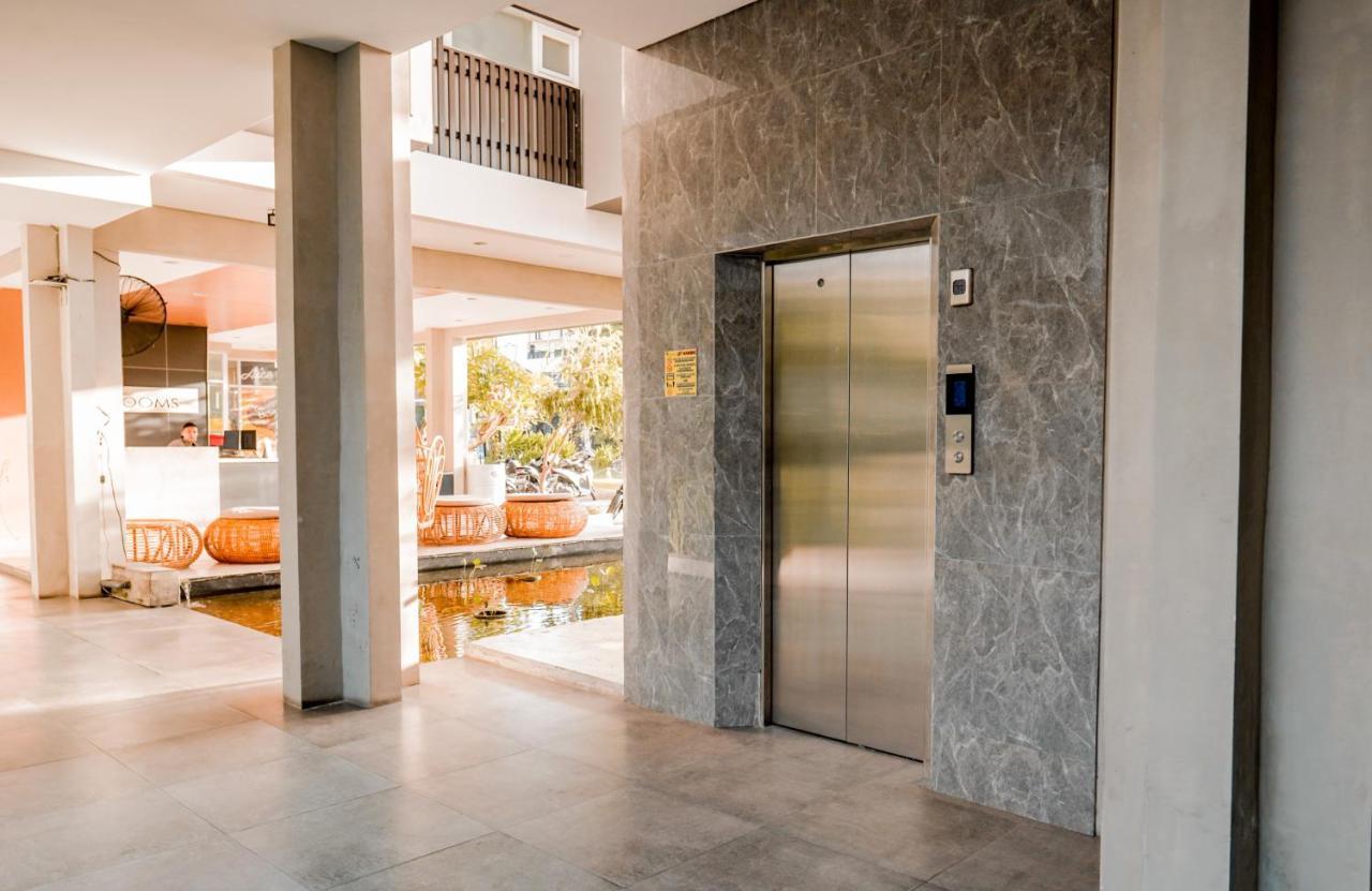 The Rooms Apartment Bali By Arm Hospitality デンパサール エクステリア 写真